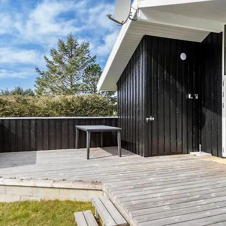 Lk1543-lokken-karinavej-85 * Løkken